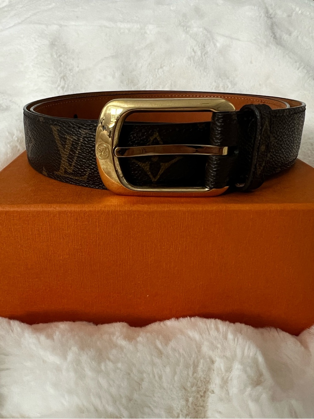 Louis Vuitton Monogram Canvas Belt with Gold-Tone Buckle size 90-36